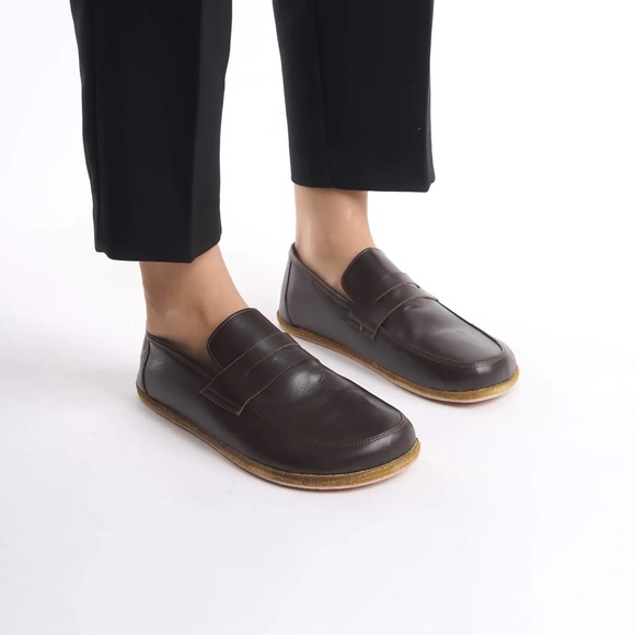 NWT | Sardis Leather Barefoot Women Penny Loafers - Brown - Picture 4 of 5